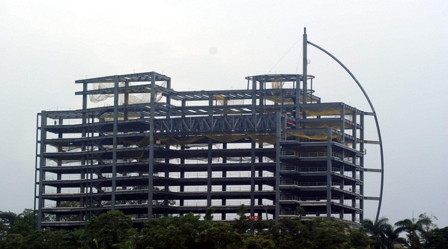 钢结构框架大楼施工